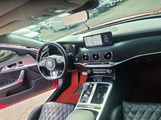 KIA Stinger foto 5