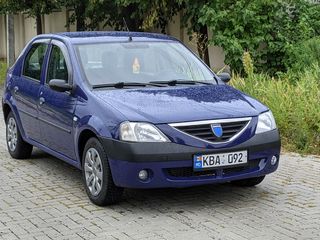 Dacia Logan foto 1