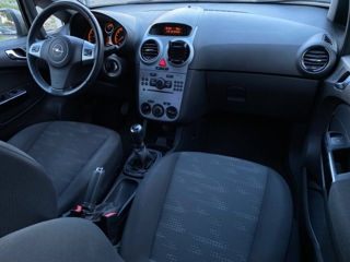 Opel Corsa foto 7