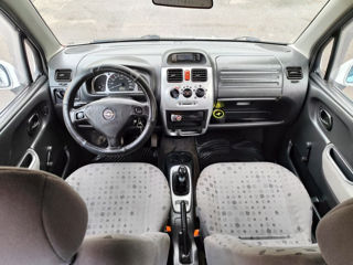 Opel Agila foto 10