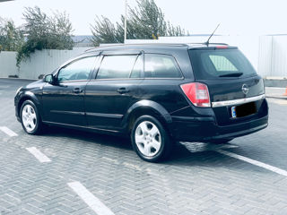 Opel Astra foto 6