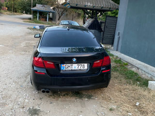 BMW 5 Series foto 5