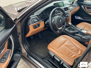 BMW 3 Series foto 7