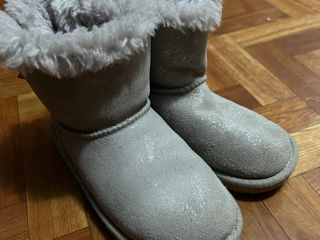 UGG m.32.5originale