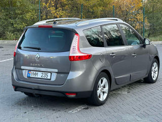 Renault Grand Scenic foto 4