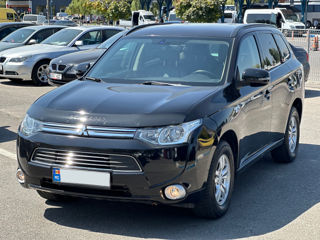 Mitsubishi Outlander foto 5