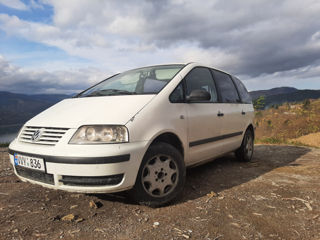 Volkswagen Sharan foto 4