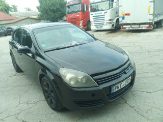 Opel Astra foto 1