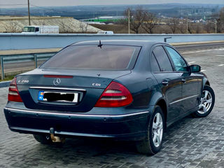 Mercedes E-Class foto 5