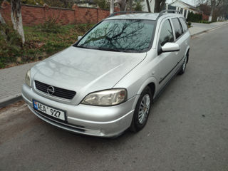 Opel Astra foto 2