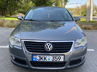 Volkswagen Passat foto 3