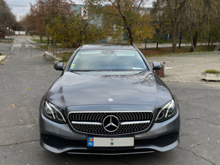 Mercedes E-Class foto 6