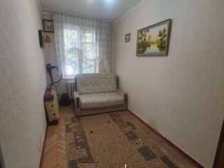 Apartament cu 2 camere, 43 m², Râșcani, Chișinău foto 2