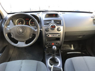 Renault Megane foto 4