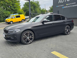 BMW 5 Series foto 4