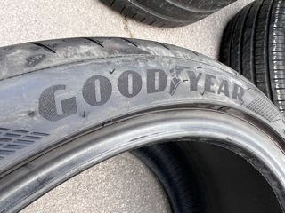 R21 315/30 GoodYear Eagle F1 foto 4