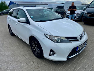 Toyota Auris foto 3