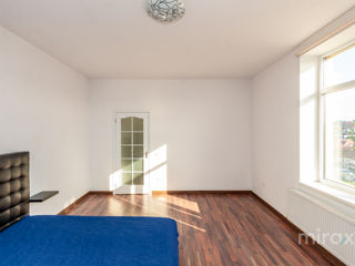 Apartament cu 2 camere, 62 m², Durlești, Chișinău foto 3