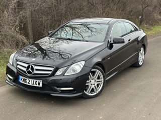 Mercedes E-Class Coupe foto 3