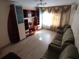 Apartament cu 2 camere, 78 m², Botanica, Chișinău foto 6