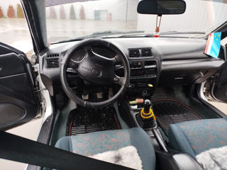 Mazda 323 foto 10