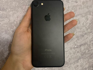 Продам IPhone 7 foto 3