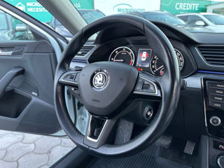 Skoda Superb foto 13