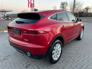 Jaguar E-Pace foto 4