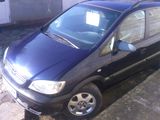 Opel Zafira foto 1