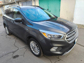 Ford Escape foto 10