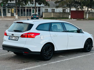 Ford Focus foto 5