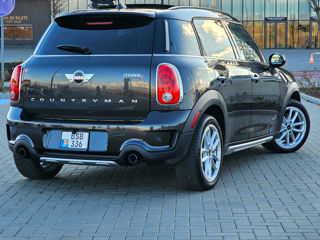 Mini Cooper S Countryman foto 2