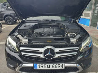 Mercedes GLC foto 15