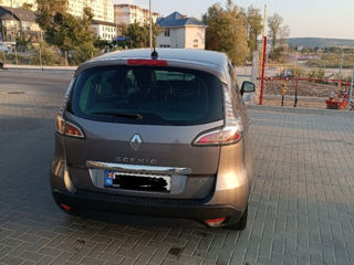 Renault Scenic foto 3