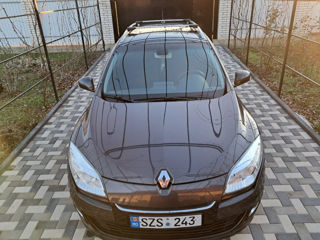 Renault Megane foto 2