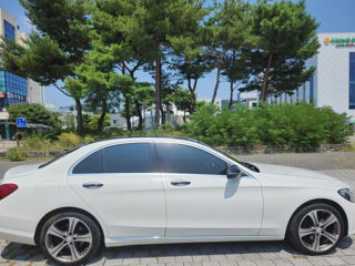 Mercedes C-Class foto 4