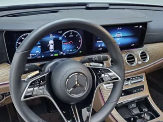 Mercedes E-Class foto 9