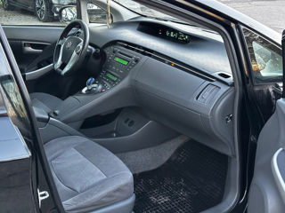 Toyota Prius foto 8