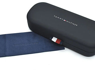 Tommy Hilfiger foto 4