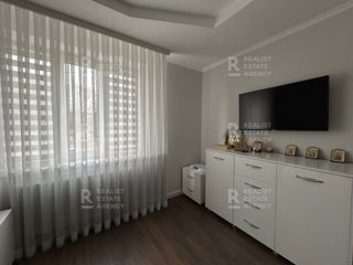 Apartament cu 2 camere, 57 m², Centru, Bălți foto 7