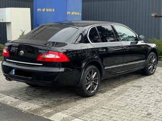 Skoda Superb foto 4