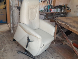 Электрическое коженное кресло foto 6