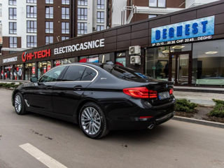 BMW 5 Series foto 7