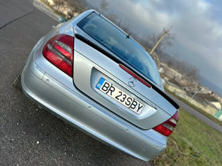 Mercedes E-Class foto 3