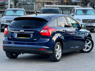 Ford Focus foto 4