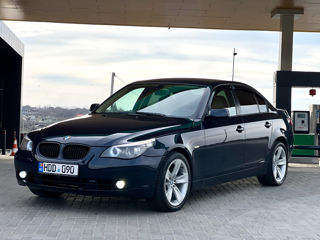 BMW 5 Series foto 2