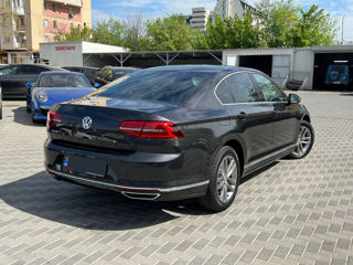 Volkswagen Passat foto 5