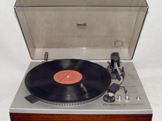 Pick-up vinil Radiotehnika 101 stereo. Проигрыватель пластинок.Радиотехника 101 стерео. foto 1