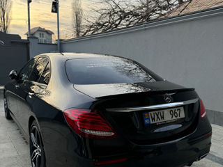 Mercedes E-Class foto 4