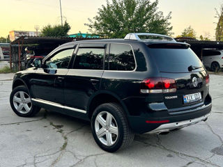 Volkswagen Touareg foto 6